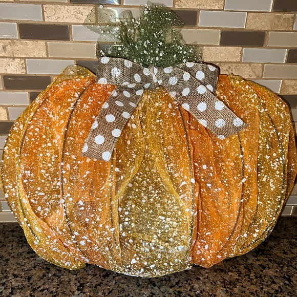 Handmade Pumpkin Wreath - Picture 1 of 3